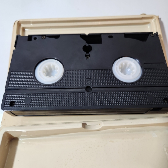 Disney Black Diamond Classics Bambi VHS Tape - Picture 10 of 10